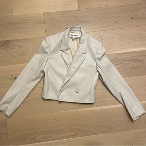 Steve Madden Off-White Cropped Blazer